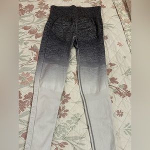 Woman’s gym leggings